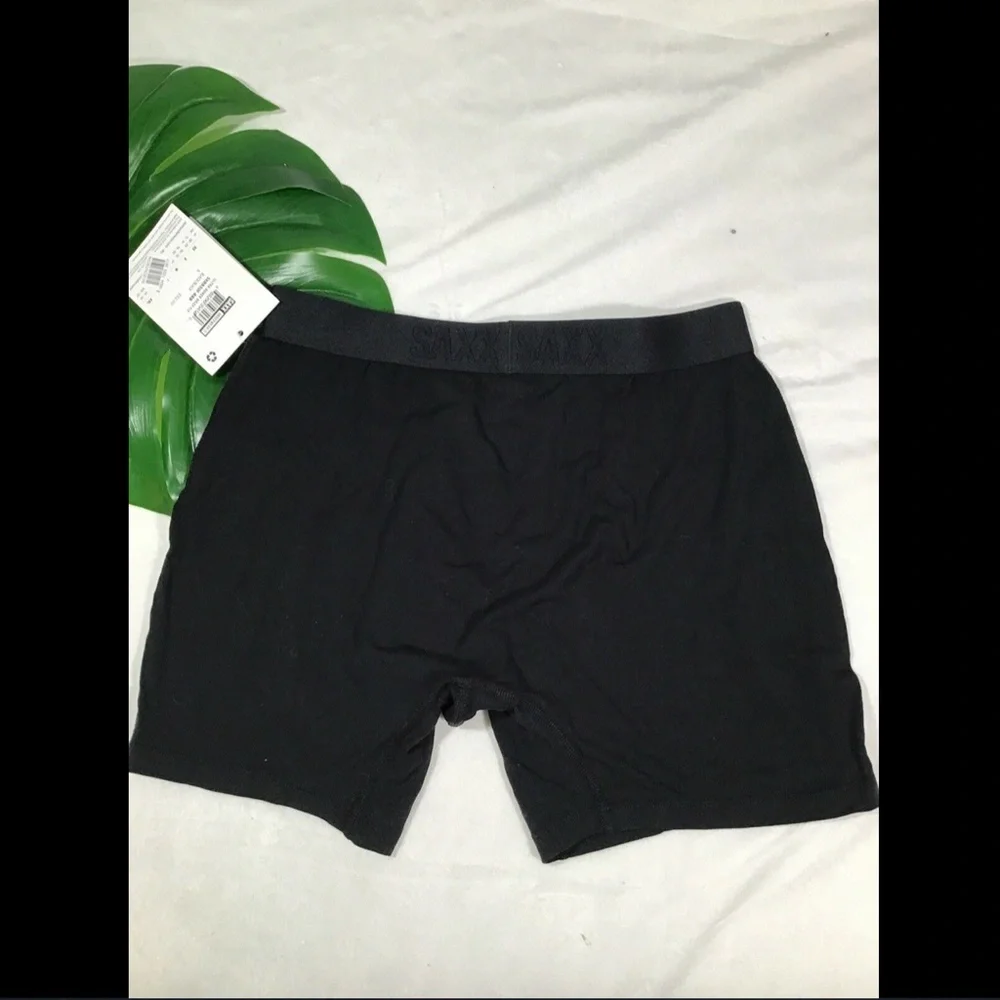 NEW $32 SAXX Ultra Boxer Briefs in Black‎ / Black SZ Small